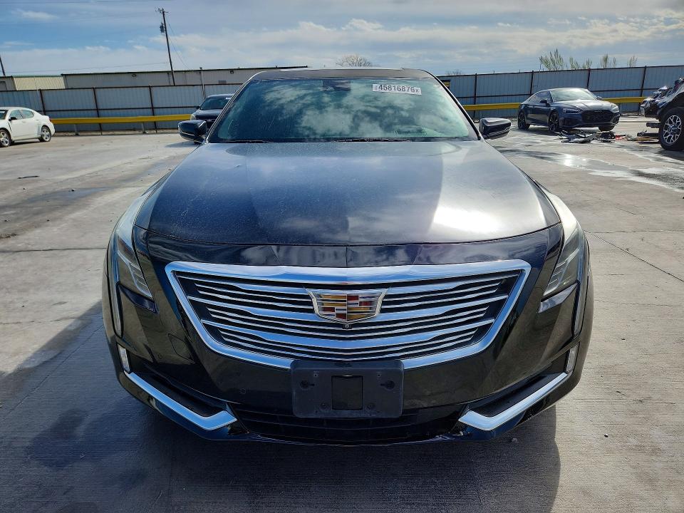 45816876 :رقم المزاد ، 1G6KN5R64HU194358 vin ، 2017 Cadillac Ct6 مزاد بيع
