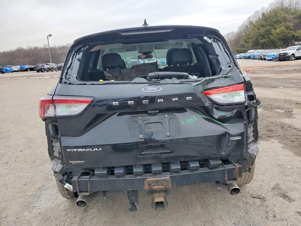 79169295 :رقم المزاد ، 1FMCU0LZ5NUA24611 vin ، 2022 Ford Escape مزاد بيع