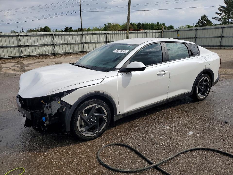 2025 Kia K4 მანქანა იყიდება აუქციონზე, vin: 3KPFU4DE5SE041715, აუქციონის ნომერი: 47577966