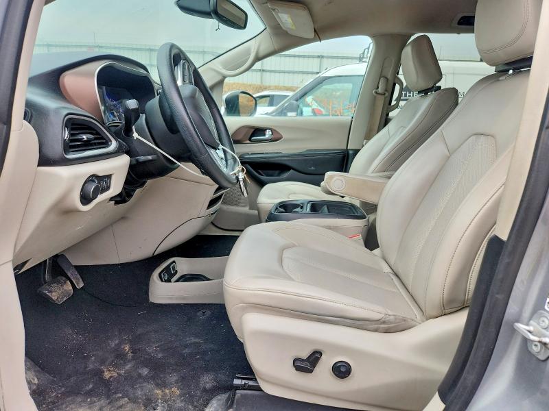 47794726 :رقم المزاد ، 2C4RC1DG9MR542902 vin ، 2021 Chrysler Voyager مزاد بيع