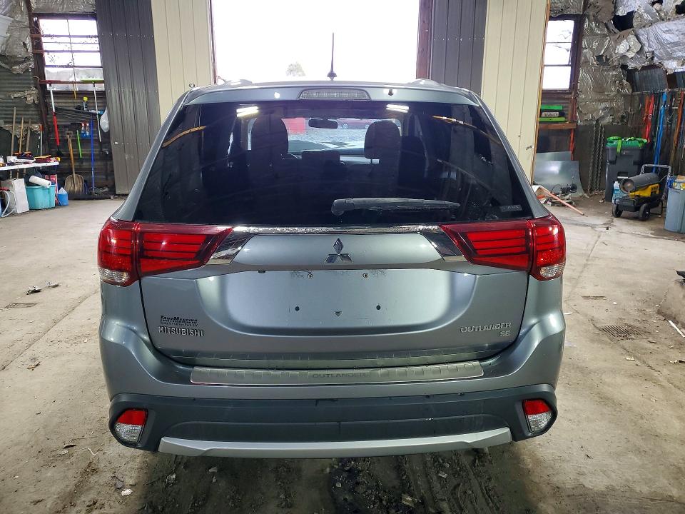 Продаж на аукціоні авто 2016 Mitsubishi Outlander, vin: JA4AZ3A34GZ021194, номер лоту: 46420766