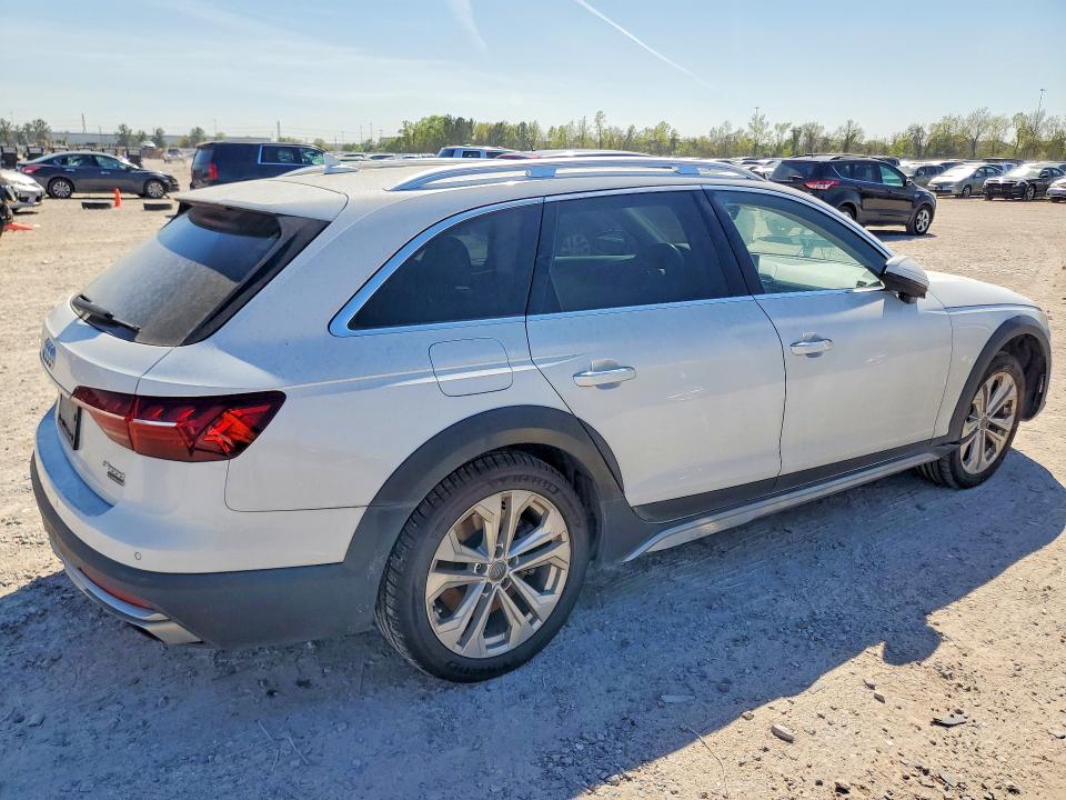 46064896 :رقم المزاد ، WA18NAF40LA061880 vin ، 2020 Audi A4 Allroad مزاد بيع