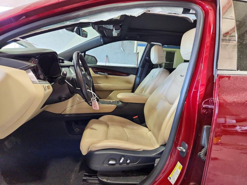 48254596 :رقم المزاد ، 1GYKNBRS0HZ290641 vin ، 2017 Cadillac Xt5 مزاد بيع