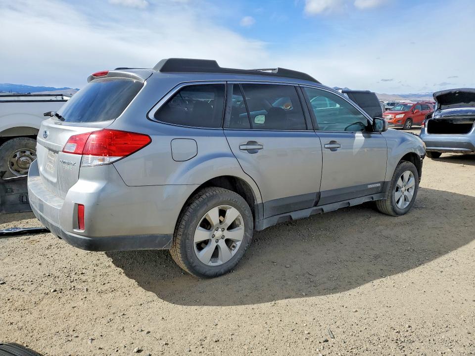 2010 Subaru Outback მანქანა იყიდება აუქციონზე, vin: 4S4BRBBC2A3356107, აუქციონის ნომერი: 45571666