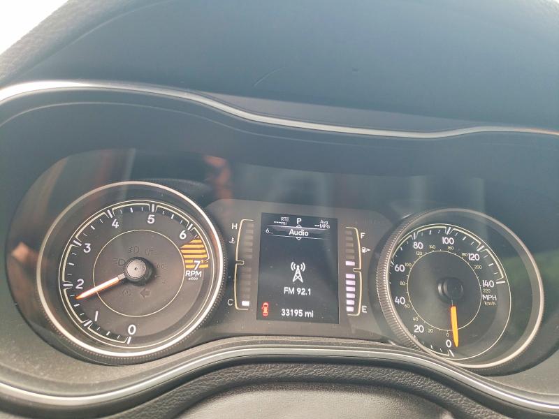 Продаж на аукціоні авто 2019 Jeep Cherokee, vin: 1C4PJLCB0KD290469, номер лоту: 46757506