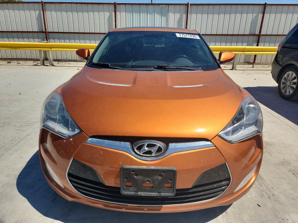 77577235 :رقم المزاد ، KMHTC6AD4FU238780 vin ، 2015 Hyundai Veloster مزاد بيع