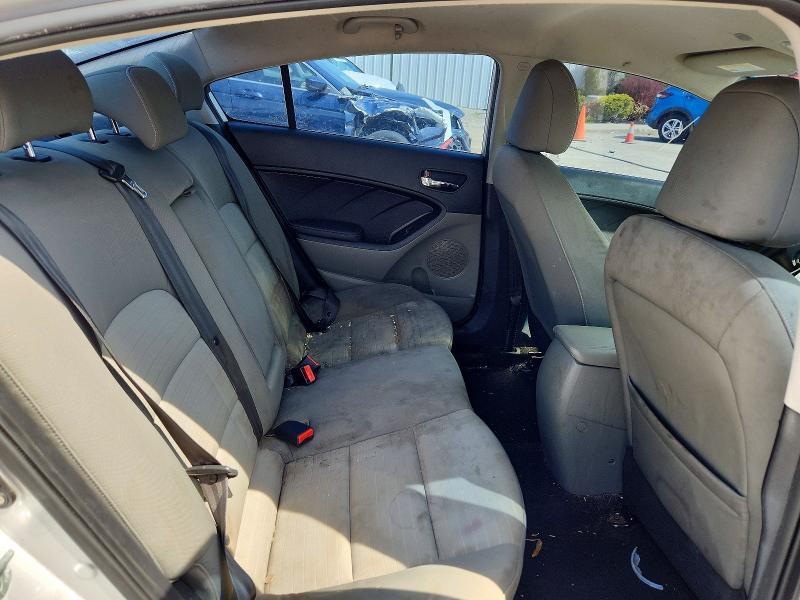 46386236 :رقم المزاد ، KNAFX4A89F5281189 vin ، 2015 Kia Forte مزاد بيع