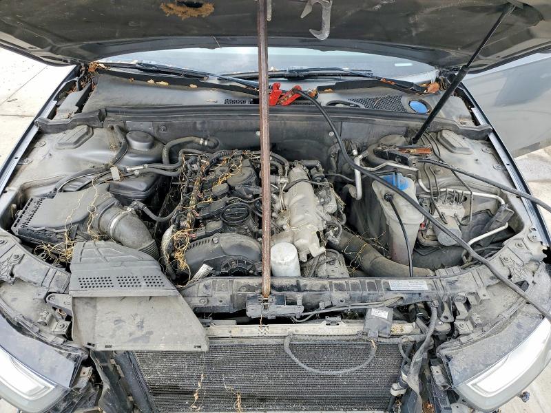 79669715 :رقم المزاد ، WAUFFAFL7EA075177 vin ، 2014 Audi A4 مزاد بيع