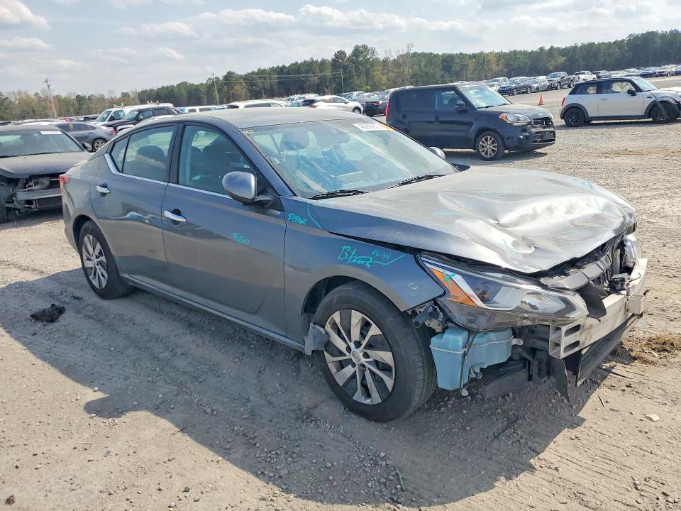 46269936 :رقم المزاد ، 1N4BL4BV6LC212605 vin ، 2020 Nissan Altima مزاد بيع