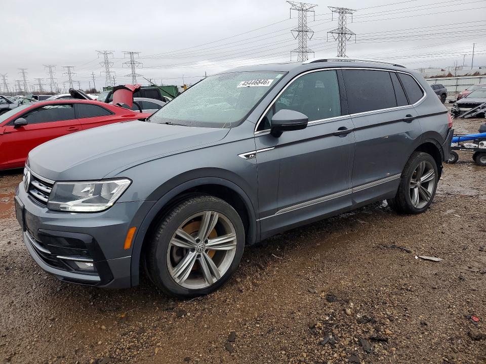 Продажа на аукционе авто 2018 Volkswagen Tiguan, vin: 3VV2B7AX0JM163576, номер лота: 45446846