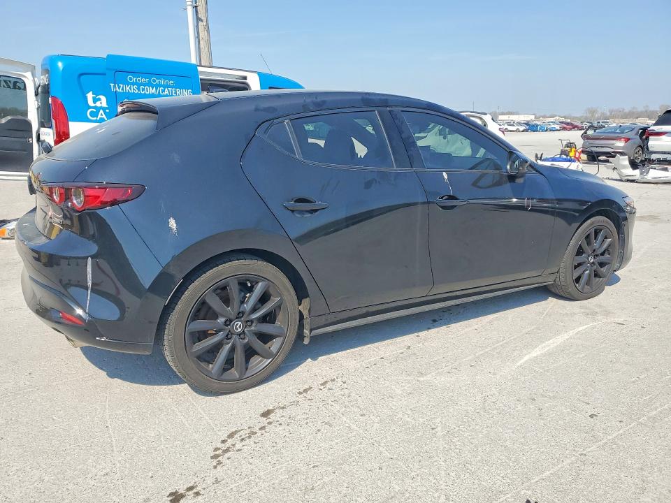 45963246 :رقم المزاد ، JM1BPANM1L1163826 vin ، 2020 Mazda 3 مزاد بيع