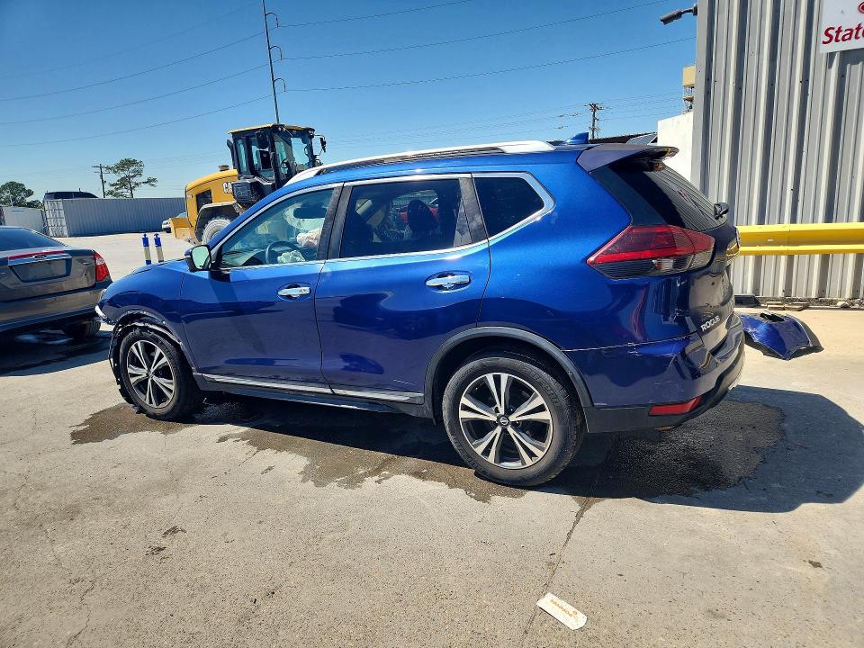 46128886 :رقم المزاد ، 5N1AT2MT5JC740344 vin ، 2018 Nissan Rogue مزاد بيع