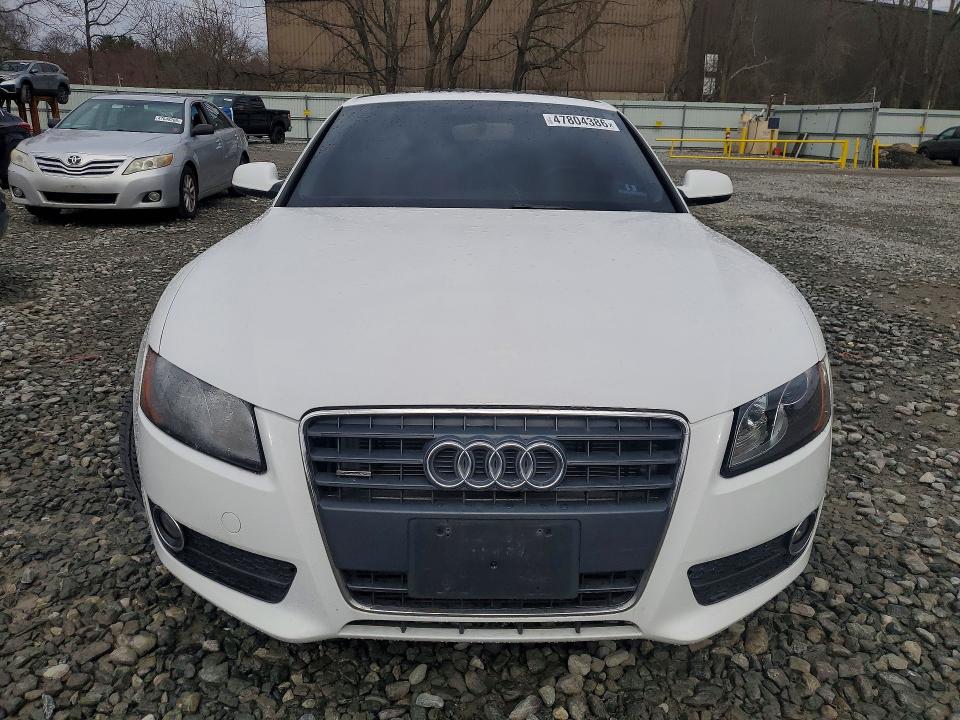 47804386 :رقم المزاد ، WAUCFAFR0BA039608 vin ، 2011 Audi A5 مزاد بيع