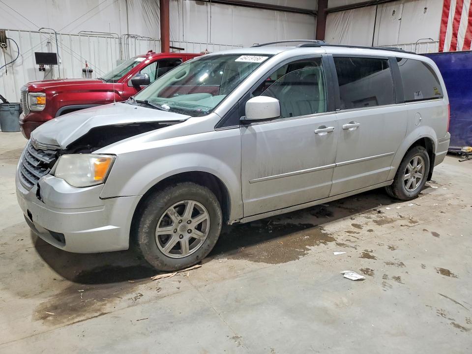 48419166 :رقم المزاد ، 2A4RR5D14AR338743 vin ، 2010 Chrysler Town & Country مزاد بيع