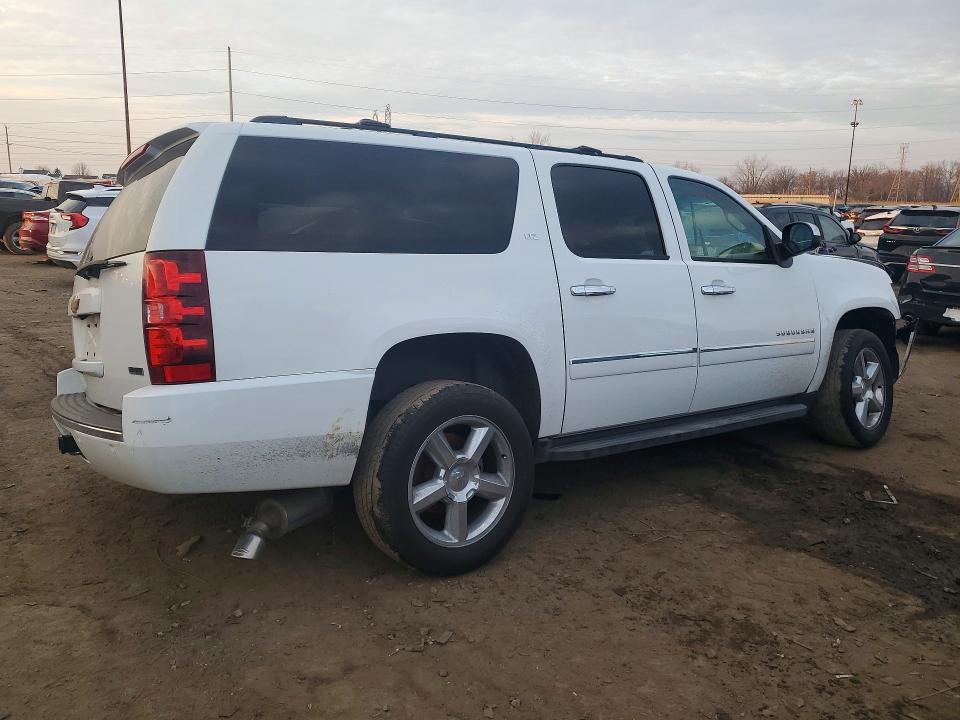 47748556 :رقم المزاد ، 1GNSKKE71CR187552 vin ، 2012 Chevrolet Suburban مزاد بيع