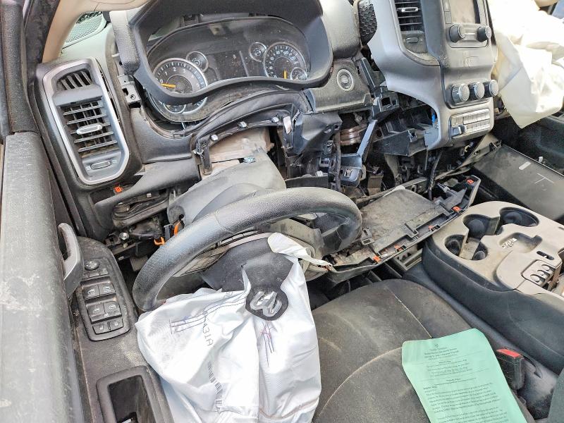 41641106 :رقم المزاد ، 3C6UR5HJ1KG591186 vin ، 2019 Ram 2500 مزاد بيع