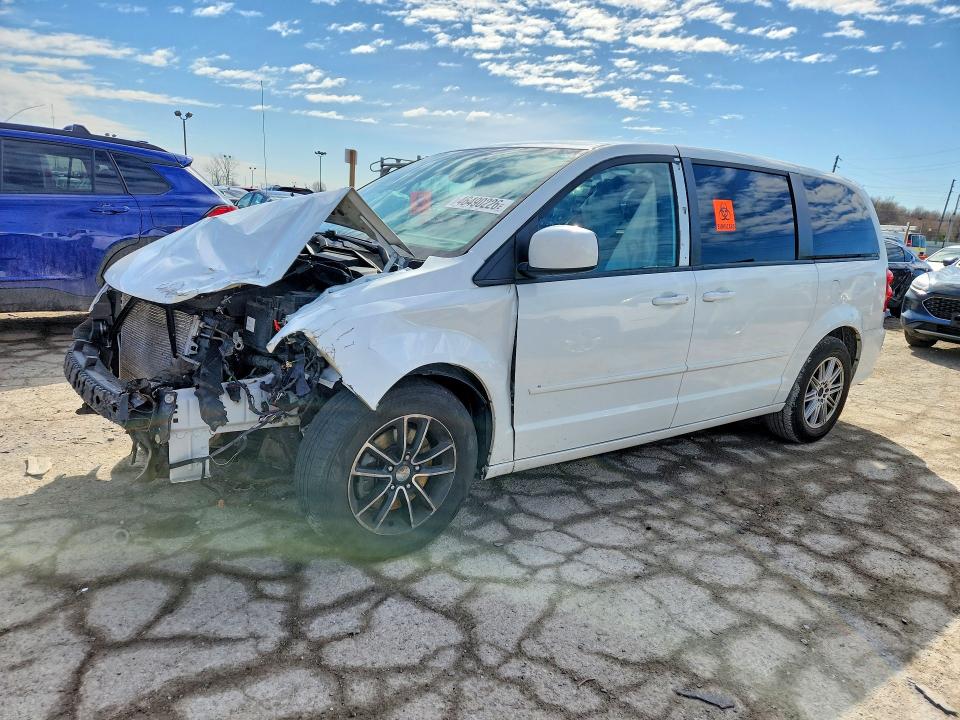 2015 Dodge Grand Caravan მანქანა იყიდება აუქციონზე, vin: 2C4RDGCG3FR623821, აუქციონის ნომერი: 46490226
