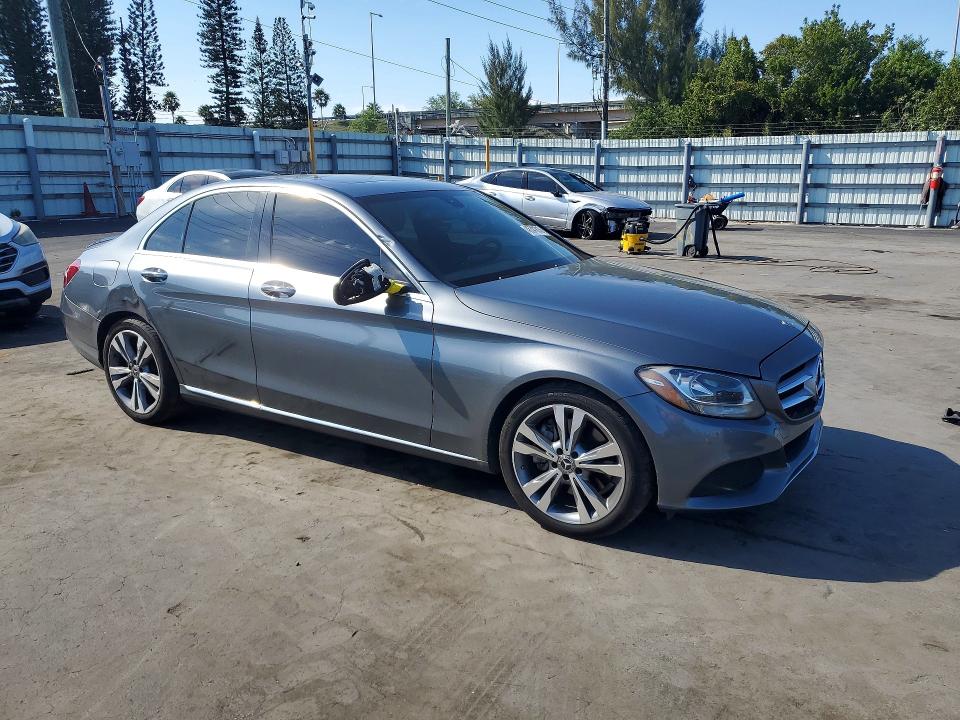Продажа на аукционе авто 2018 Mercedes-benz C, vin: 55SWF4JB0JU262778, номер лота: 46341816