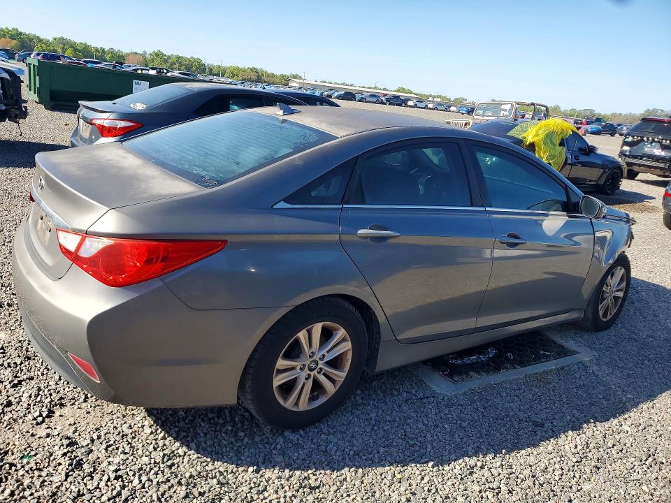 46995536 :رقم المزاد ، 5NPEB4AC5EH940580 vin ، 2014 Hyundai Sonata مزاد بيع