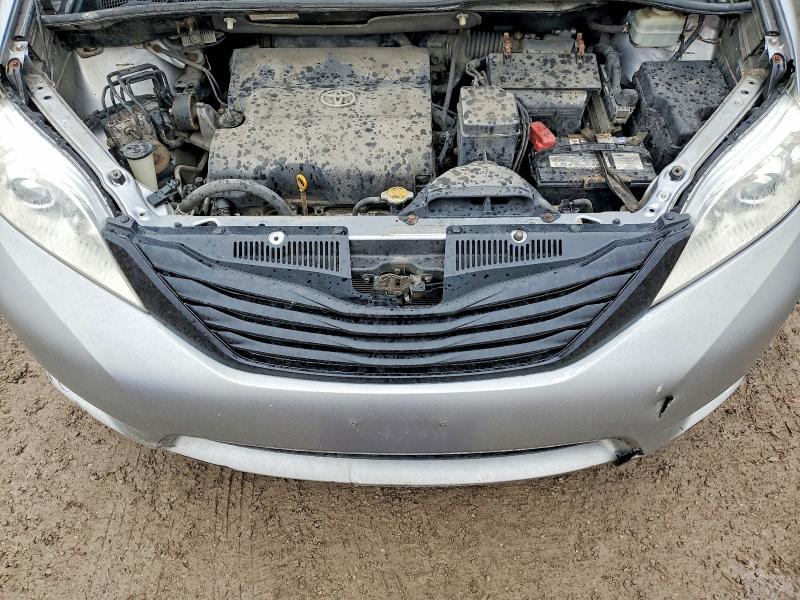 78831585 :رقم المزاد ، 5TDZK3DCXCS256011 vin ، 2012 Toyota Sienna مزاد بيع