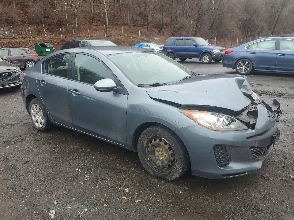 45920026 :رقم المزاد ، JM1BL1TFXD1815280 vin ، 2013 Mazda 3 مزاد بيع