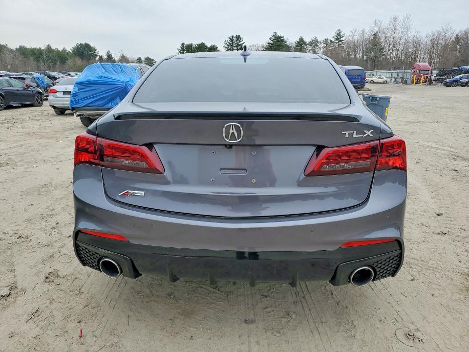 2018 Acura Tlx მანქანა იყიდება აუქციონზე, vin: 19UUB2F66JA011696, აუქციონის ნომერი: 47627656