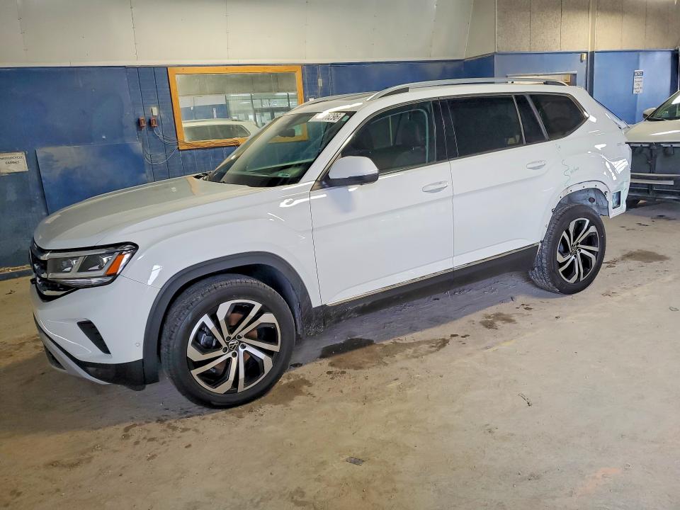46166296 :رقم المزاد ، 1V2TR2CA2MC504300 vin ، 2021 Volkswagen Atlas مزاد بيع
