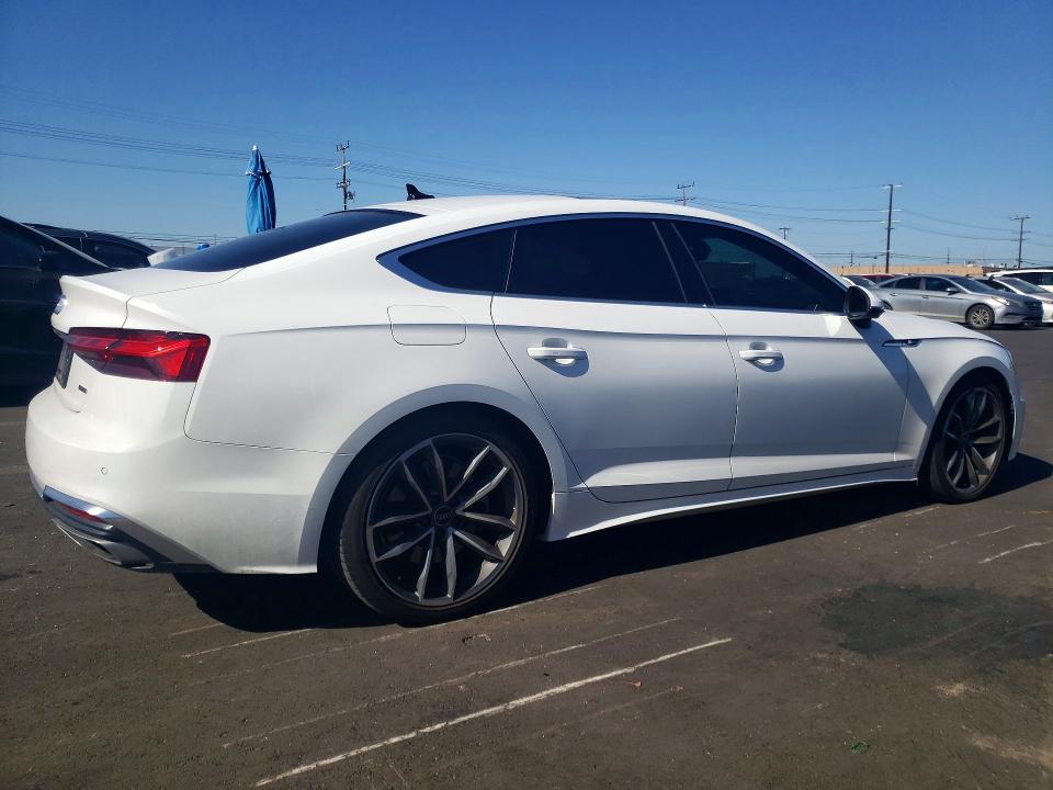 45451216 :رقم المزاد ، WAUFACF52PA028721 vin ، 2023 Audi A5 مزاد بيع