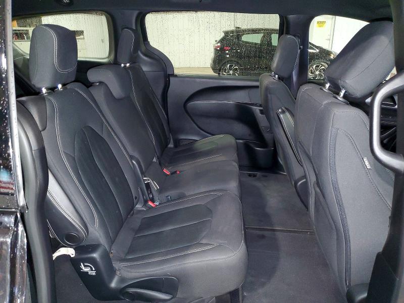 46653916 :رقم المزاد ، 2C4RC1FG3LR100421 vin ، 2020 Chrysler Pacifica مزاد بيع