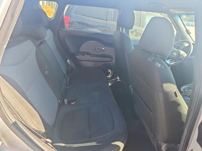Продаж на аукціоні авто 2018 Kia Soul, vin: KNDJP3A57J7590850, номер лоту: 47708016