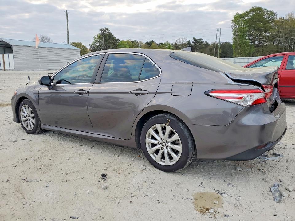 2020 Toyota Camry მანქანა იყიდება აუქციონზე, vin: 4T1C11AK9LU995063, აუქციონის ნომერი: 47750056