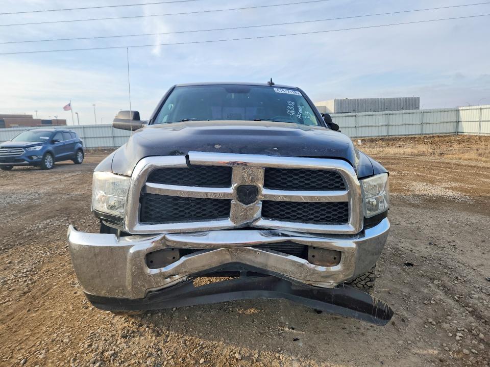 41977116 :رقم المزاد ، 3C6UR5MJ3EG138536 vin ، 2014 Ram 2500 مزاد بيع