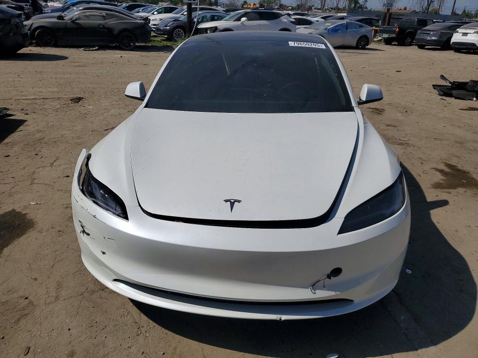Продаж на аукціоні авто 2024 Tesla Model 3, vin: 5YJ3E1EA2RF854072, номер лоту: 79650205