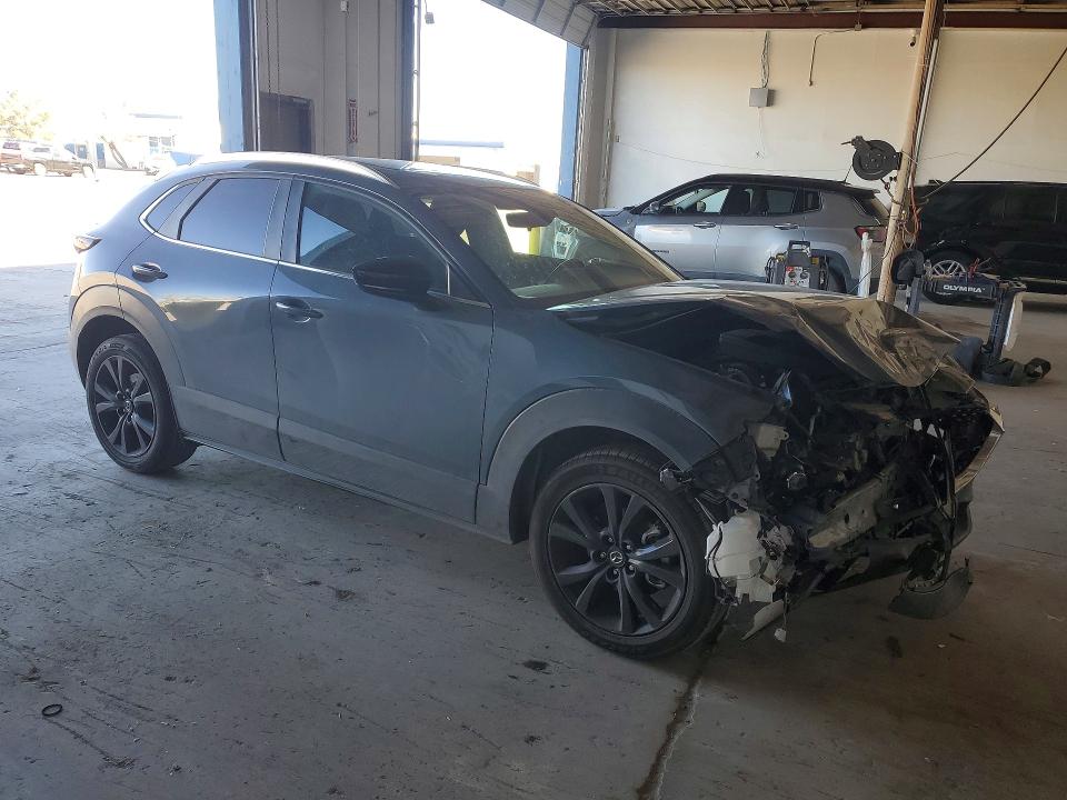 46151106 :رقم المزاد ، 3MVDMBCM5RM676498 vin ، 2024 Mazda Cx-30 مزاد بيع