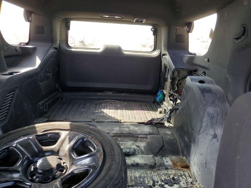 79746095 :رقم المزاد ، 1GNSCLED6NR247787 vin ، 2022 Chevrolet Tahoe مزاد بيع