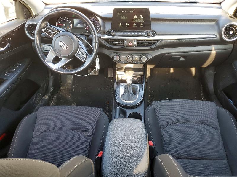 2020 Kia Forte მანქანა იყიდება აუქციონზე, vin: 3KPF54ADXLE239815, აუქციონის ნომერი: 45885716