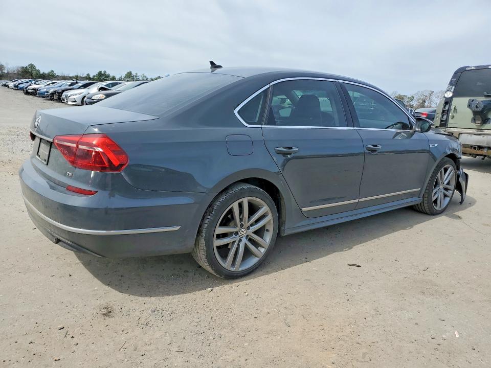 Aukcja sprzedaży 2017 Volkswagen Passat, vin: 1VWDT7A32HC064266, numer aukcji: 46976126