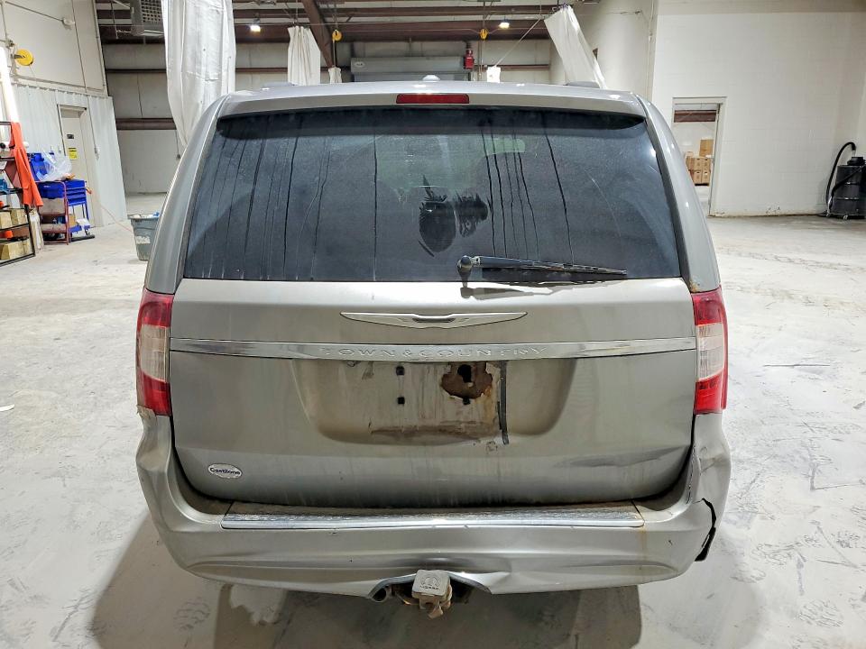 79794775 :رقم المزاد ، 2C4RC1BG2DR646781 vin ، 2013 Chrysler Town & Country مزاد بيع