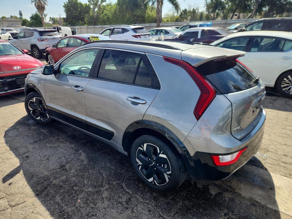 Продажа на аукционе авто 2024 Kia Niro Ev, vin: KNDCR3L19R5085932, номер лота: 79666915