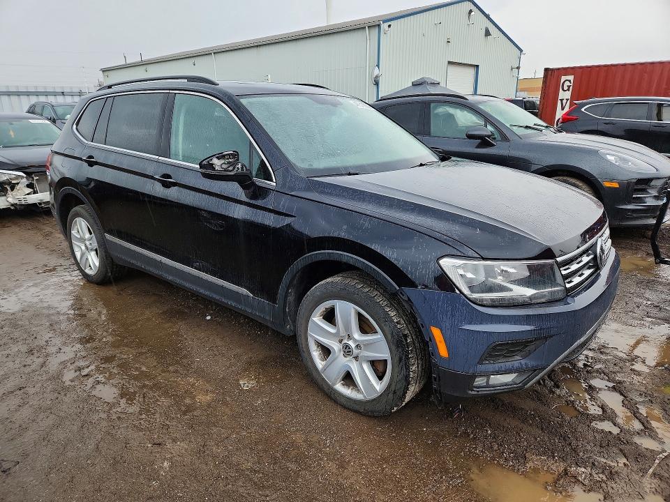 47516656 :رقم المزاد ، 3VV2B7AX0JM031238 vin ، 2018 Volkswagen Tiguan مزاد بيع