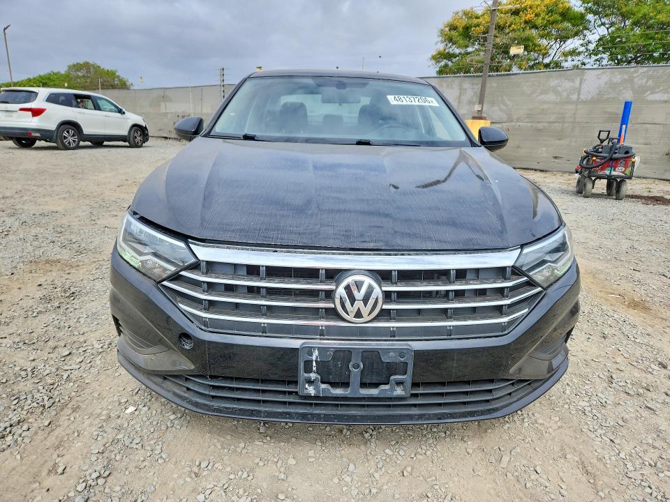 48137206 :رقم المزاد ، 3VWC57BU2KM196298 vin ، 2019 Volkswagen Jetta مزاد بيع