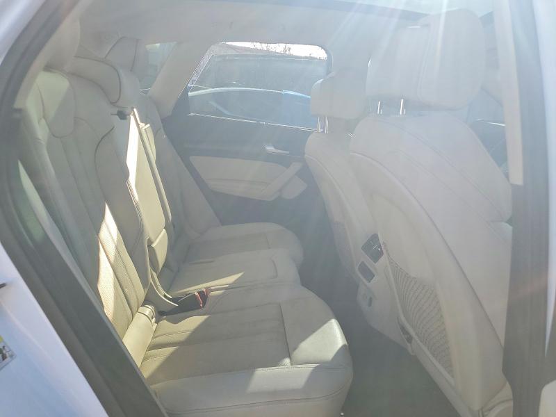 Продаж на аукціоні авто 2022 Audi Q5, vin: WA1FAAFY0N2045715, номер лоту: 46675266
