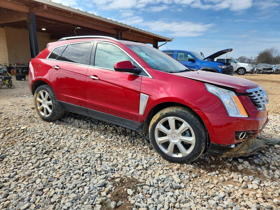 79581695 :رقم المزاد ، 3GYFNCE35FS582379 vin ، 2015 Cadillac Srx مزاد بيع