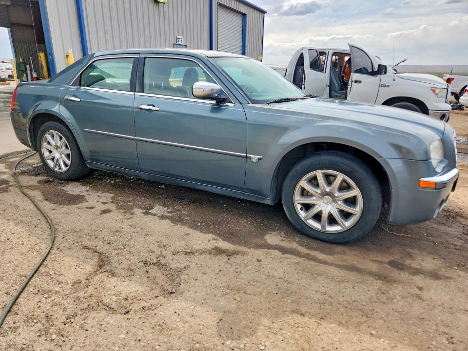48060896 :رقم المزاد ، 2C3AA63HX5H507551 vin ، 2005 Chrysler 300c مزاد بيع