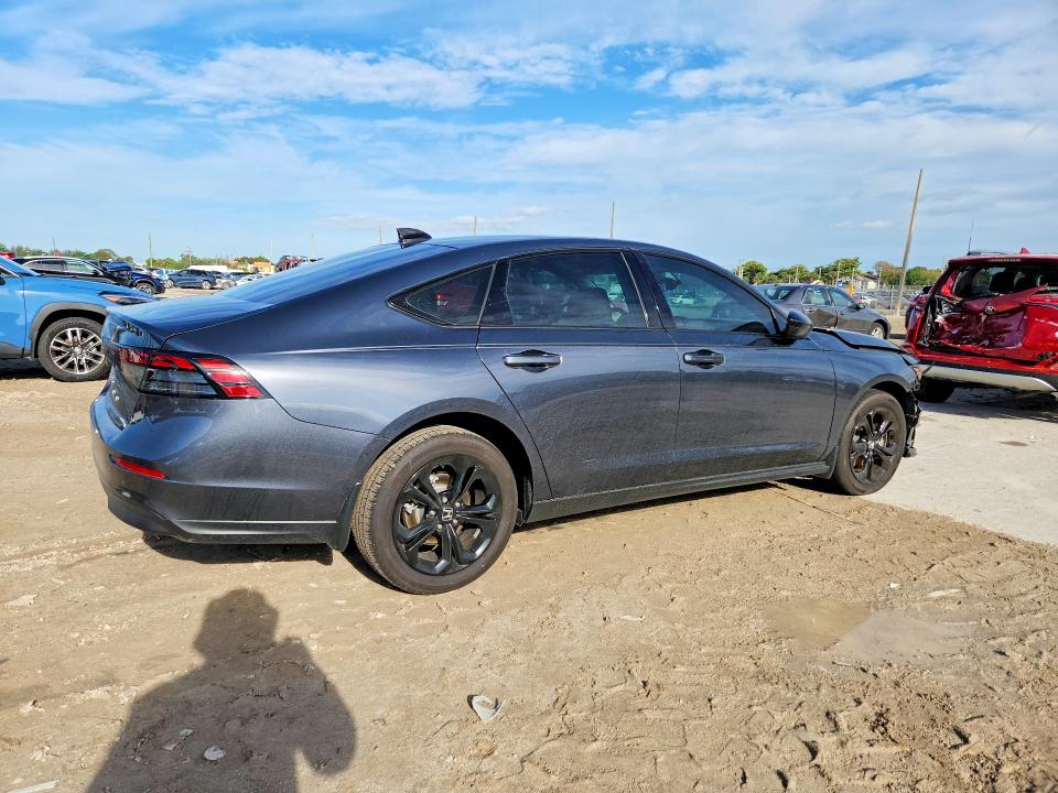 Продаж на аукціоні авто 2025 Honda Accord, vin: 1HGCY1F45SA070162, номер лоту: 46202566