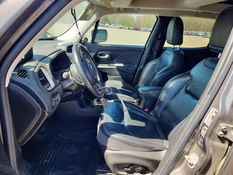 47262136 :رقم المزاد ، ZACCJADT6GPC54904 vin ، 2016 Jeep Renegade مزاد بيع