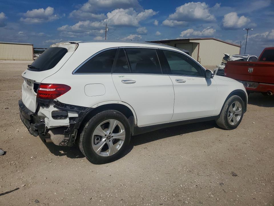 47972686 :رقم المزاد ، WDC0G4JB3JV101745 vin ، 2018 Mercedes-benz Glc مزاد بيع