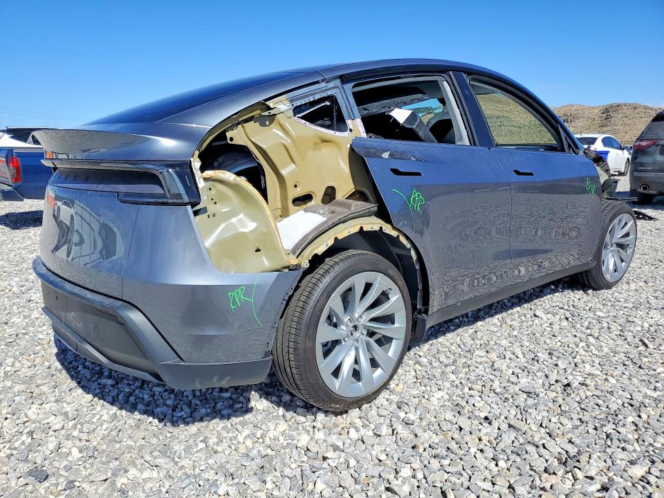 Продаж на аукціоні авто 2026 Tesla Model Y, vin: 7SAYGDEDXTA598282, номер лоту: 41750466