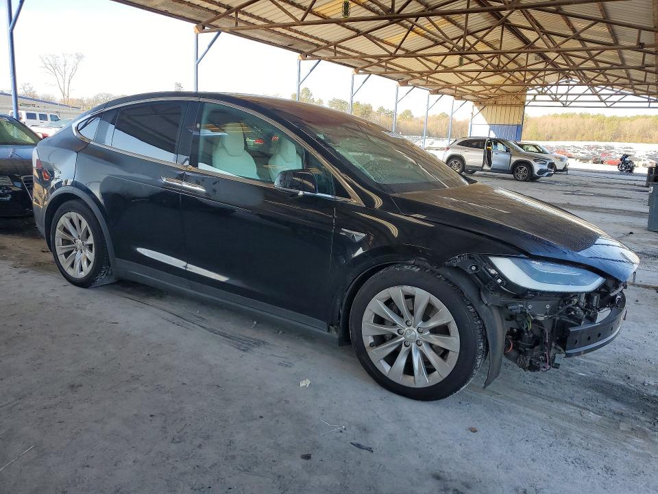 Продаж на аукціоні авто 2017 Tesla Model X, vin: 5YJXCBE23HF049623, номер лоту: 78307055
