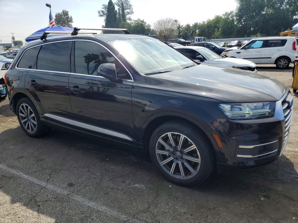 79946565 :رقم المزاد ، WA1LAAF78HD021049 vin ، 2017 Audi Q7 مزاد بيع
